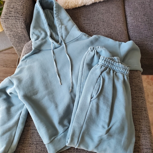 The Frankie Shop Vanessa Hoodie And Pants Set - Picture 8 of 11